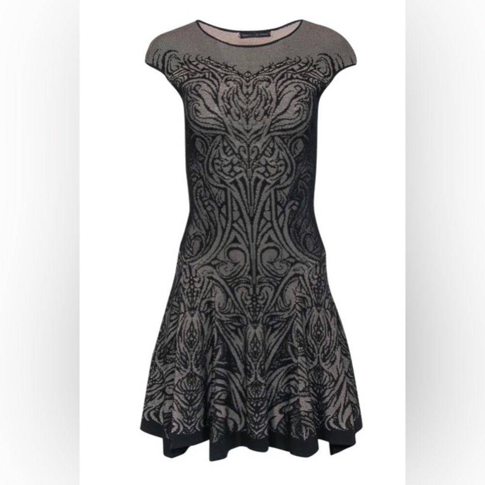 RVN rare drop waist lace pattern dress xs